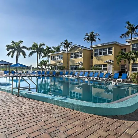 Vibrant Resort Condo With Dedicated Beach Access Clearwater Beach Exterior photo
