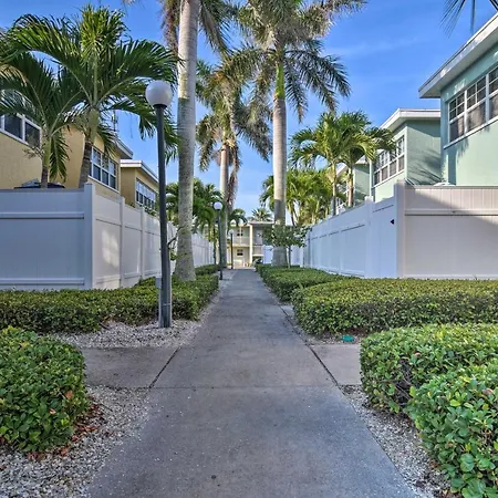 Vibrant Resort Condo With Dedicated Beach Access Clearwater Beach Exterior photo